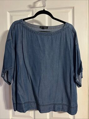 Banana Republic Blue Denim 3/4 Sleeve Top